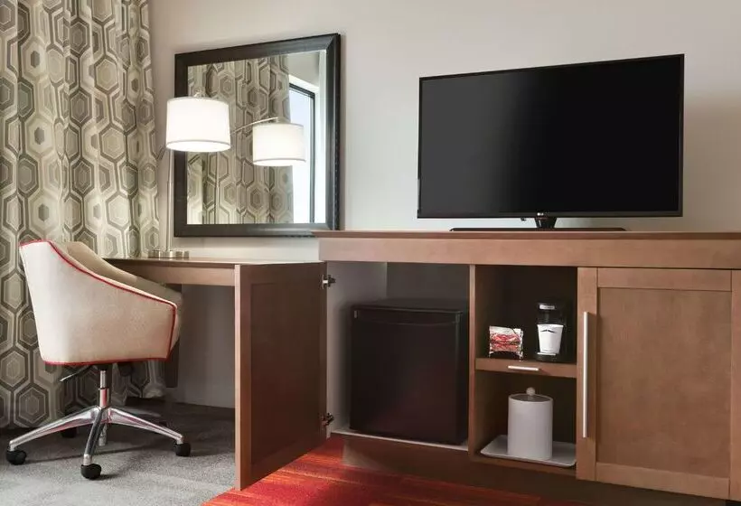 ホテル Hampton Inn North Olmsted Cleveland Airport