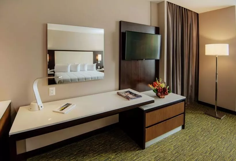 Hotelli Hilton Garden Inn Puebla Angelópolis, Mexico