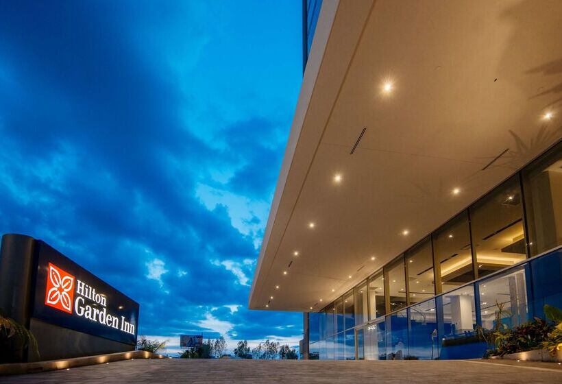 هتل Hilton Garden Inn Puebla Angelópolis, Mexico