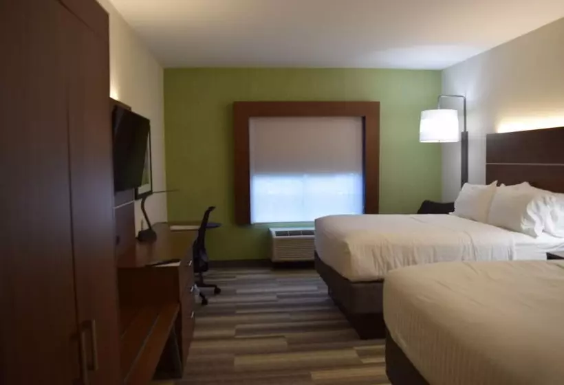 هتل Holiday Inn Express & Suites Ithaca, An Ihg