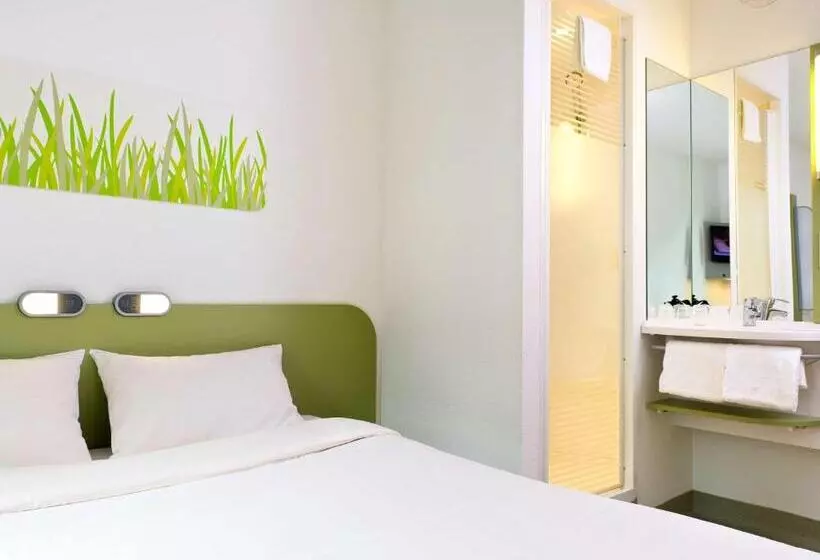 ホテル Ibis Budget Bordeaux Lac