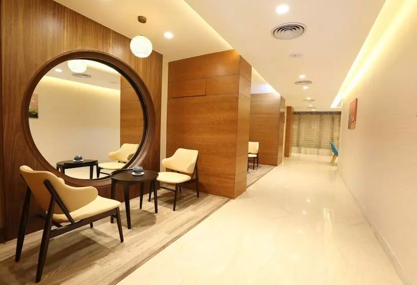 Hotelli M Crown