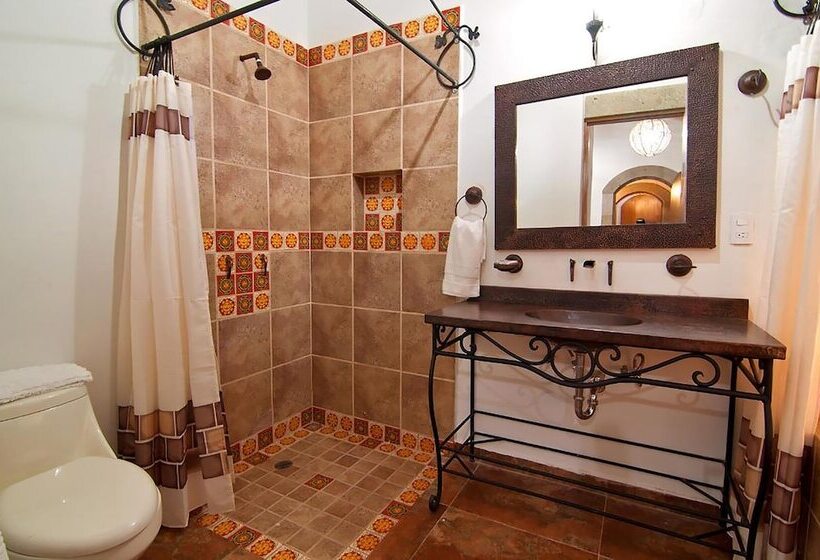 هتل Mansion Del Virrey