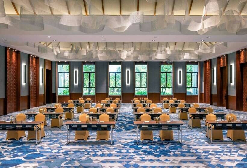 ホテル Pullman Luang Prabang