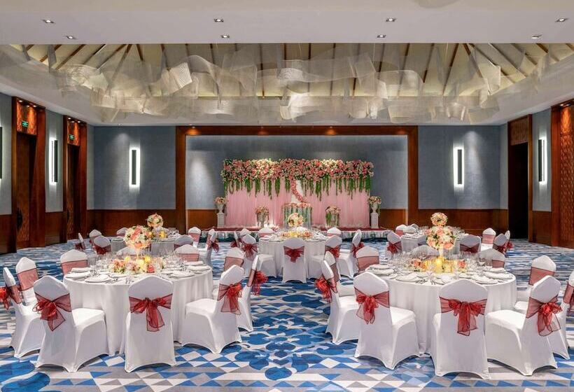 ホテル Pullman Luang Prabang