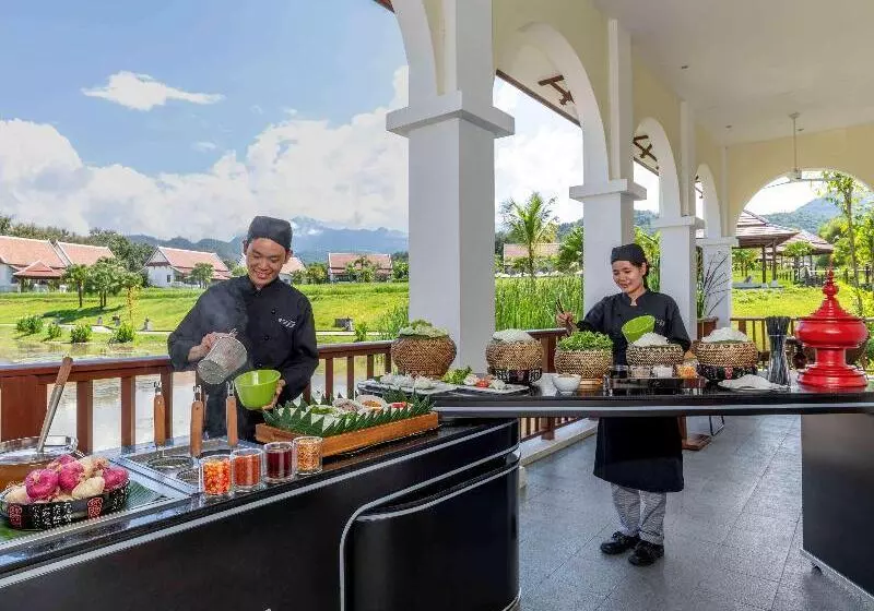 ホテル Pullman Luang Prabang