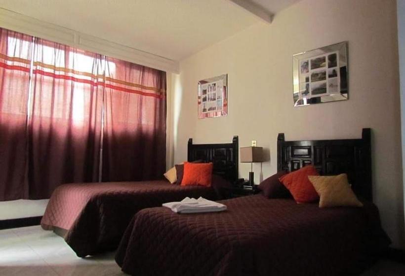 호텔 Set In  & Suites