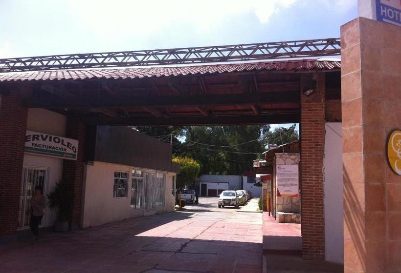 호텔 Set In  & Suites