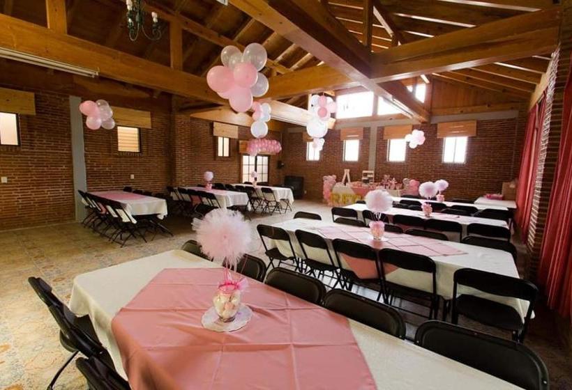 호텔 Set In  & Suites