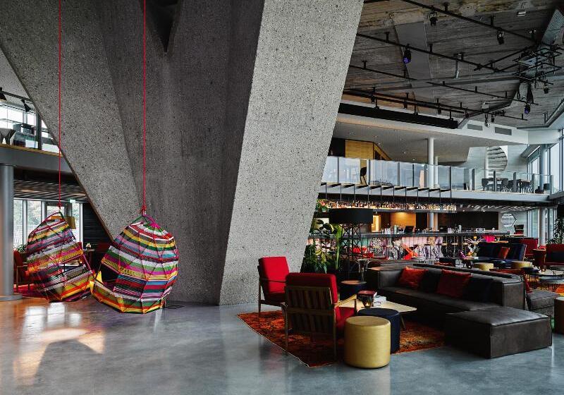 Sir Adam Hotel, Part Of Sircle Collection