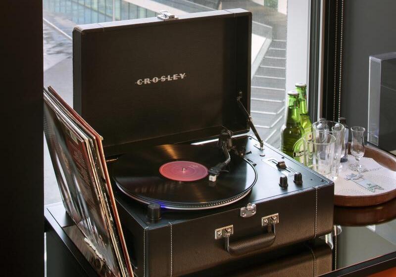 Sir Adam Hotel, Part Of Sircle Collection