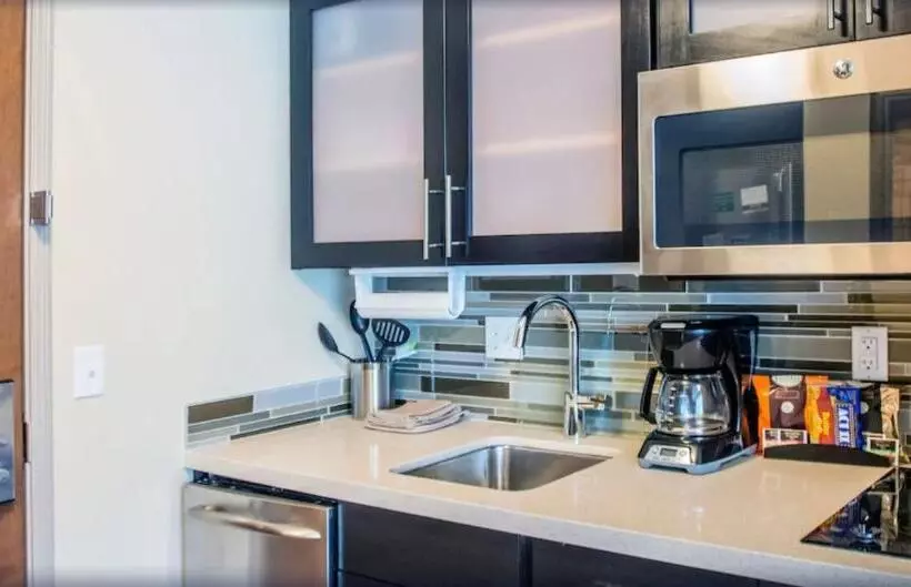ホテル Staybridge Suites Denver Downtown, An Ihg