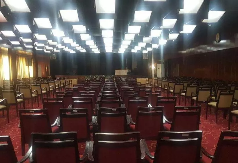 Pars Hotel Ahwaz