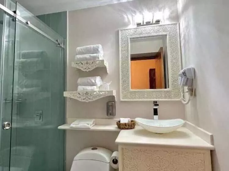 Dakani Hotel Boutique