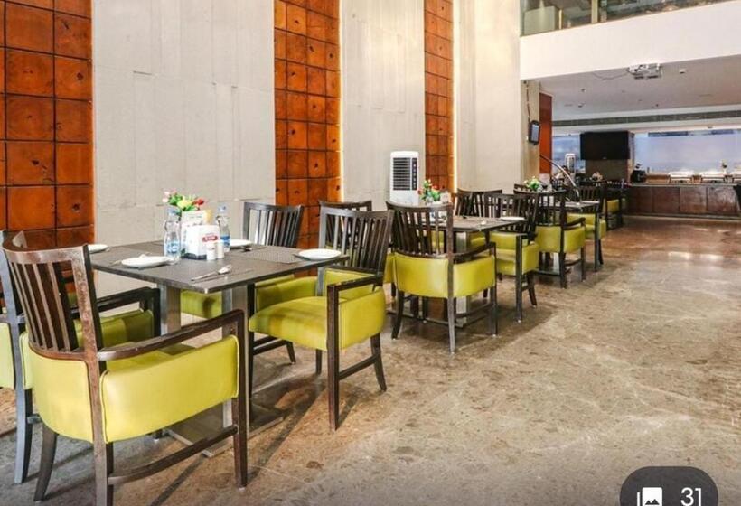 The Svm Hotel  Free Lavish Buffet Breakfast