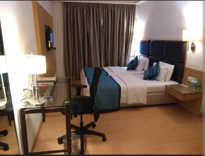 The Svm Hotel  Free Lavish Buffet Breakfast