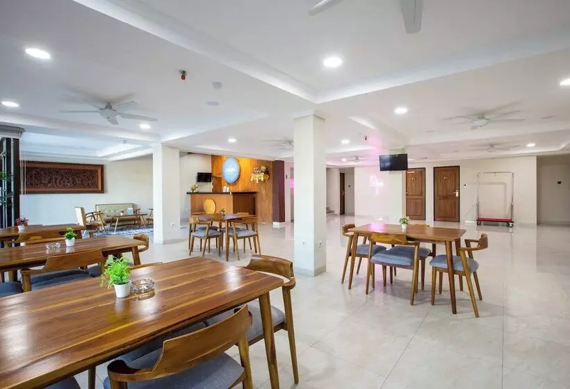 Hotelli Liberta Home Seririt Bali