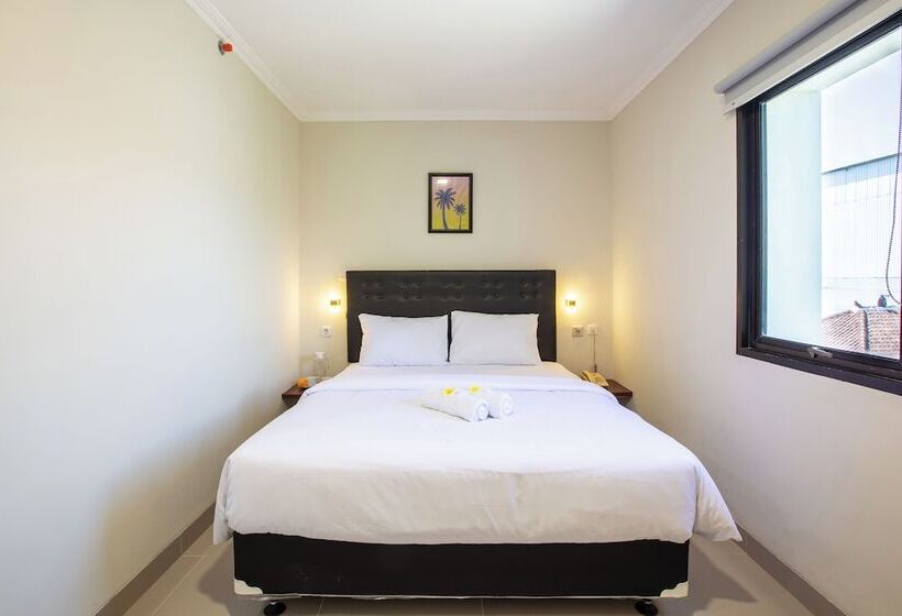 호텔 Liberta Home Seririt Bali