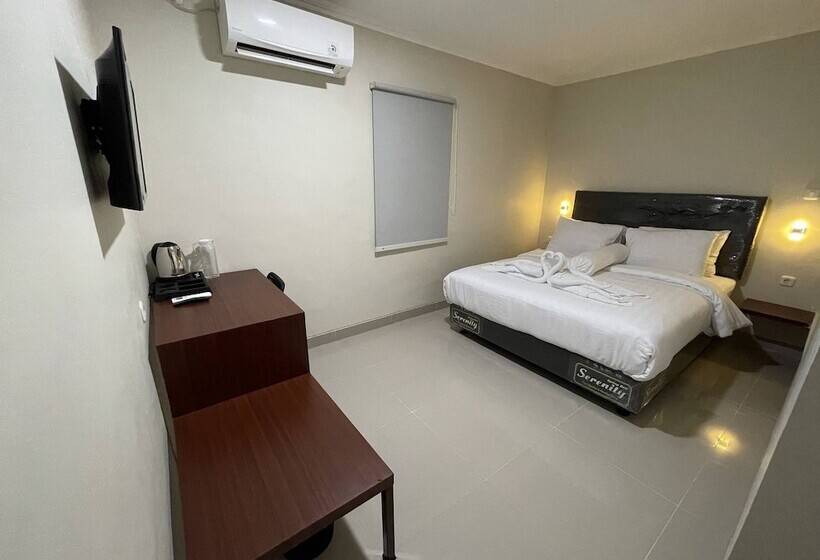 호텔 Liberta Home Seririt Bali