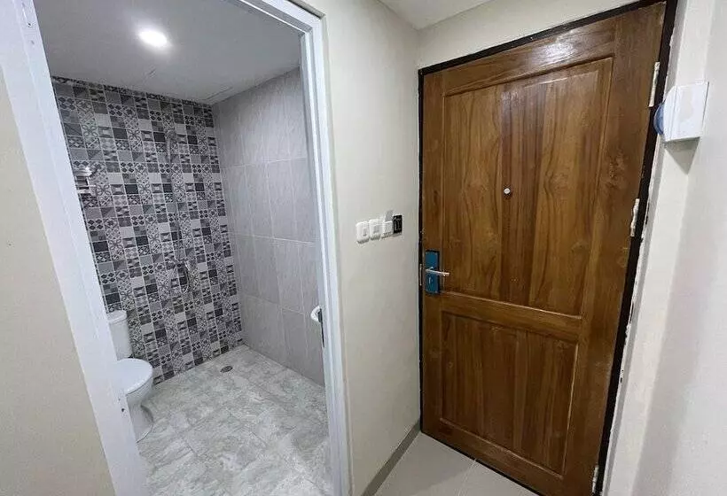 Hotelli Liberta Home Seririt Bali