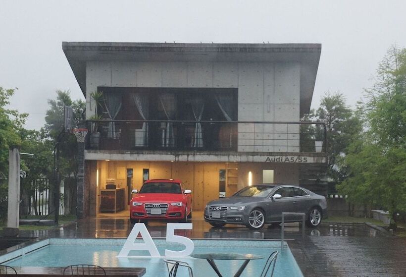 تختخواب و صبحانه 35 A Li Bnb