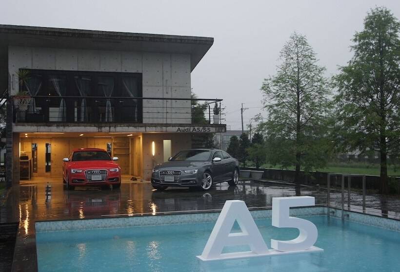 تختخواب و صبحانه 35 A Li Bnb