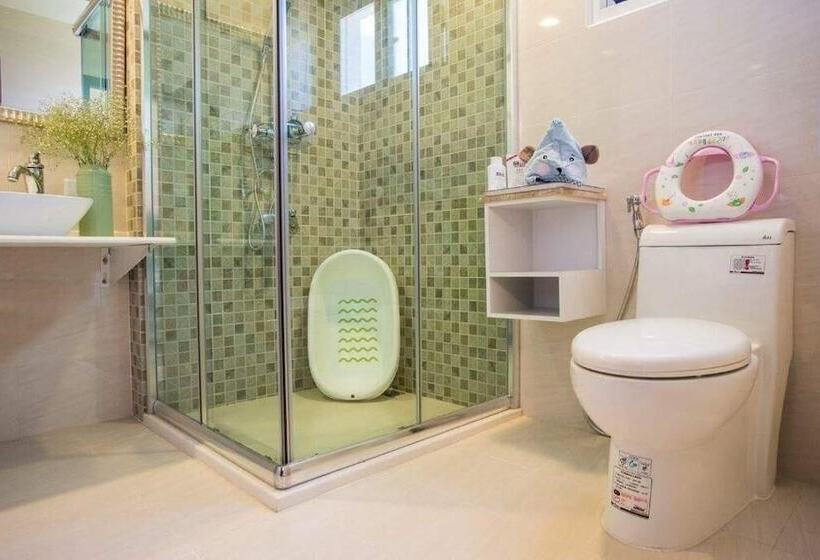 تختخواب و صبحانه The Bay House