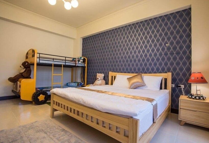 تختخواب و صبحانه The Bay House