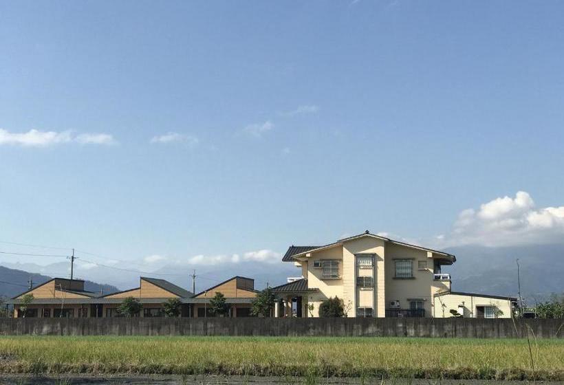 تختخواب و صبحانه Easy Home Stay