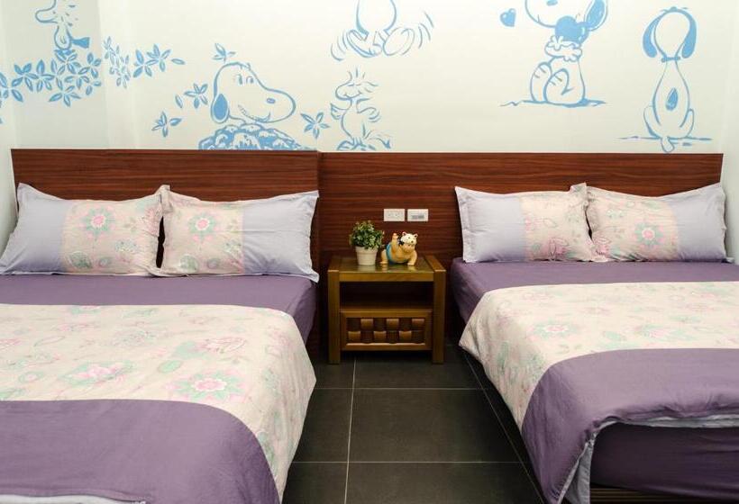 تختخواب و صبحانه Good Mood Cottage