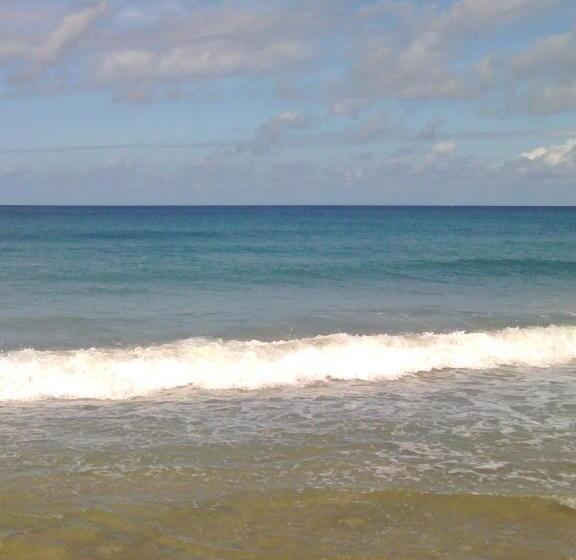 تختخواب و صبحانه Good Mood Cottage