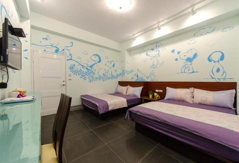 تختخواب و صبحانه Good Mood Cottage