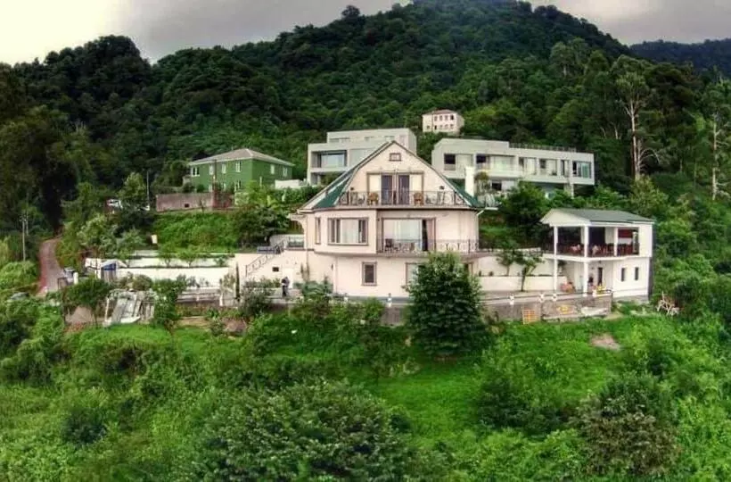 تختخواب و صبحانه Mount Villa Kvariati