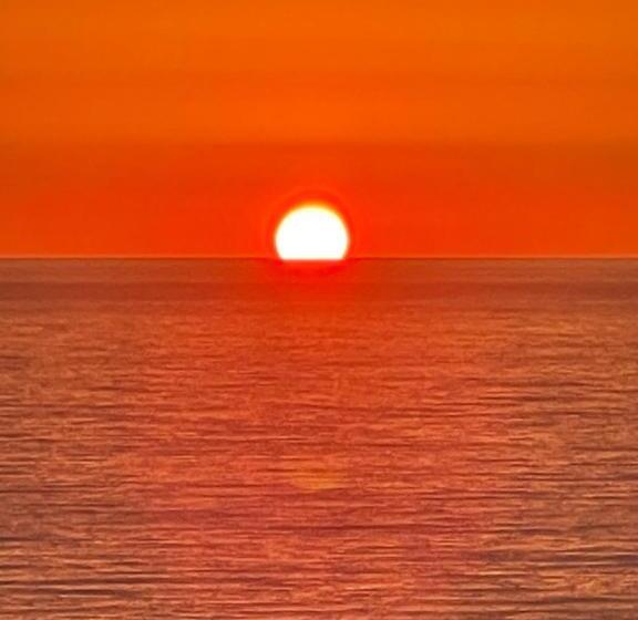 住宿加早餐  Mount Villa Kvariati