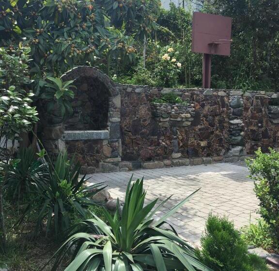 住宿加早餐  Mount Villa Kvariati