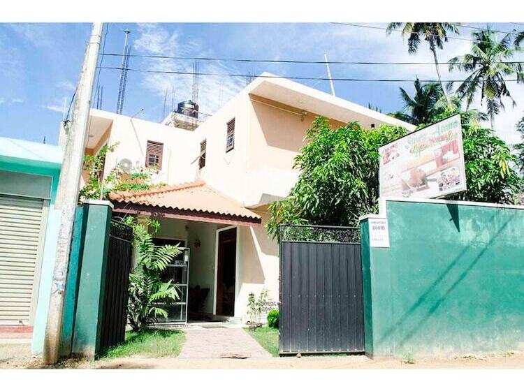 ベッドアンドブレックファースト Vista Suwa Arana Resort