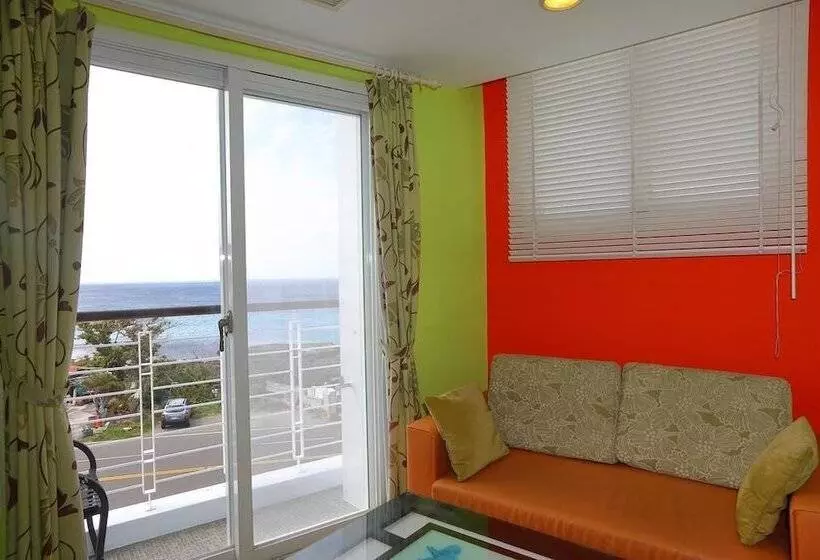 Hang Hai B & B