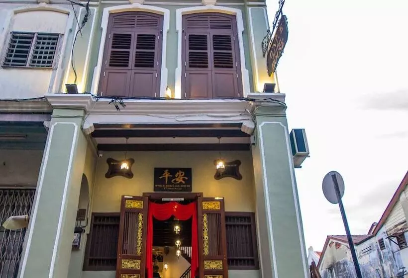 ホテル D'nice Heritage House