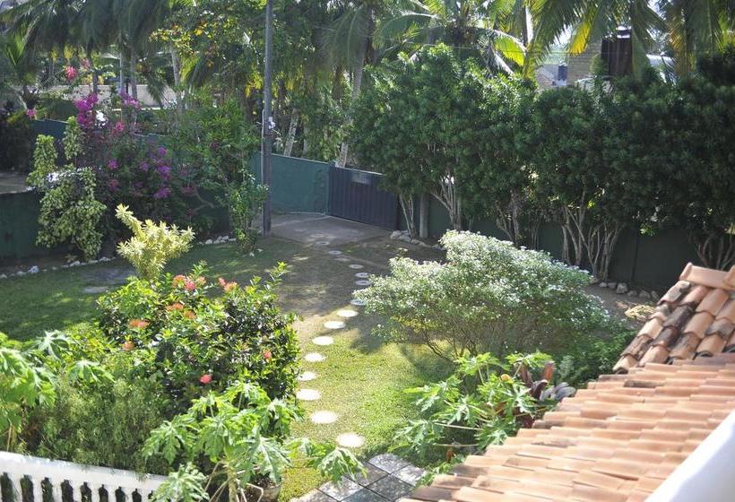 Hotell Hideaway Hikkaduwa