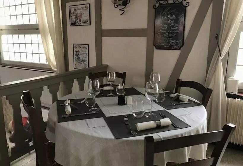 ホテル Logis Hôtel & Restaurant Au Gré Du Vent