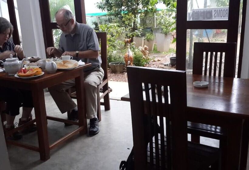 호텔 Mirissa Beach Inn