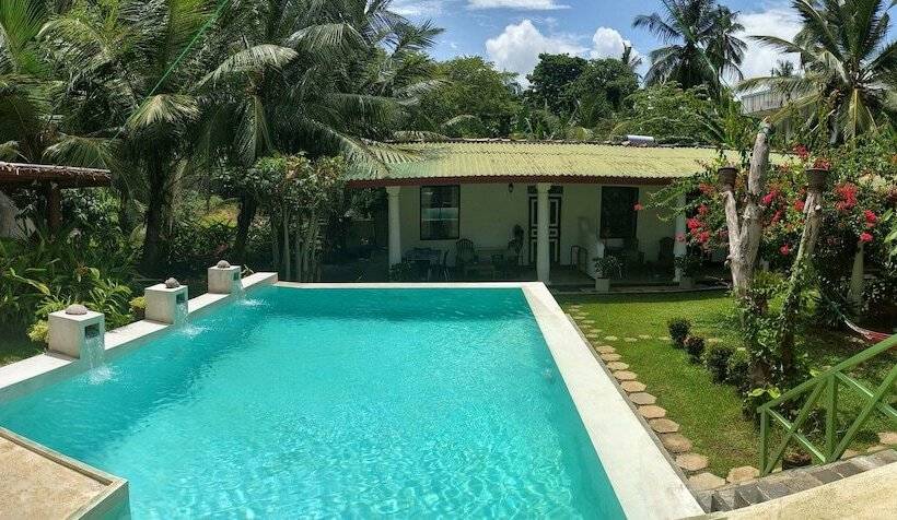 בית מלון כפרי Nature Villa Unawatuna Adults Only