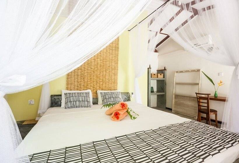 בית מלון כפרי Nature Villa Unawatuna Adults Only