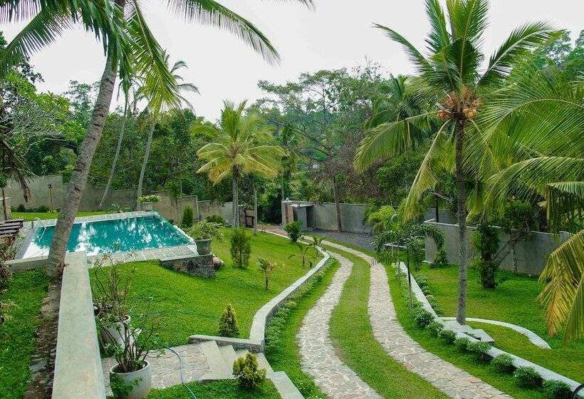 فندق Romaya Villa