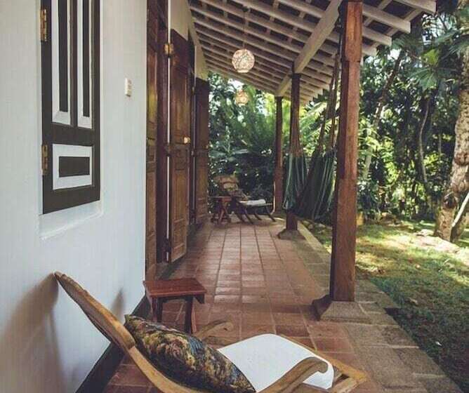 בית מלון כפרי Templeberg Villa