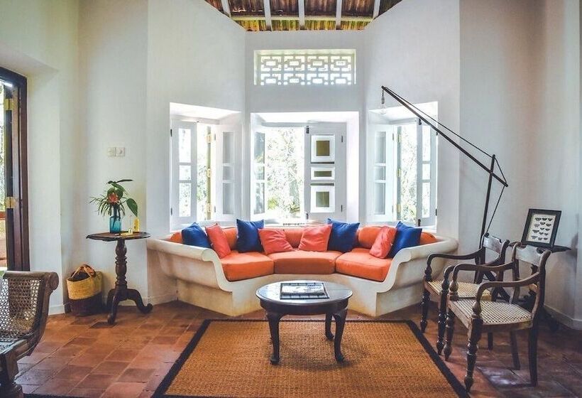 בית מלון כפרי Templeberg Villa