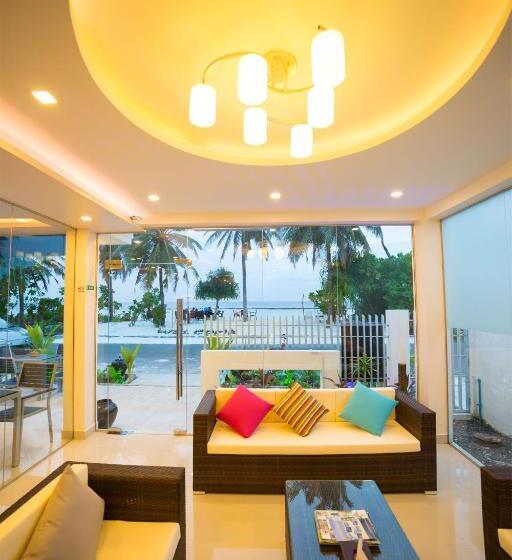 هتل Whiteharp Beach Inn