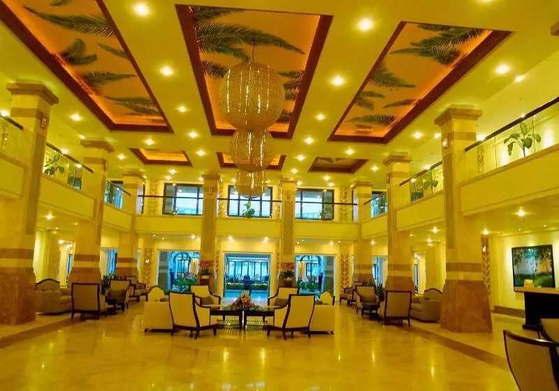Olalani Resort And Condotel