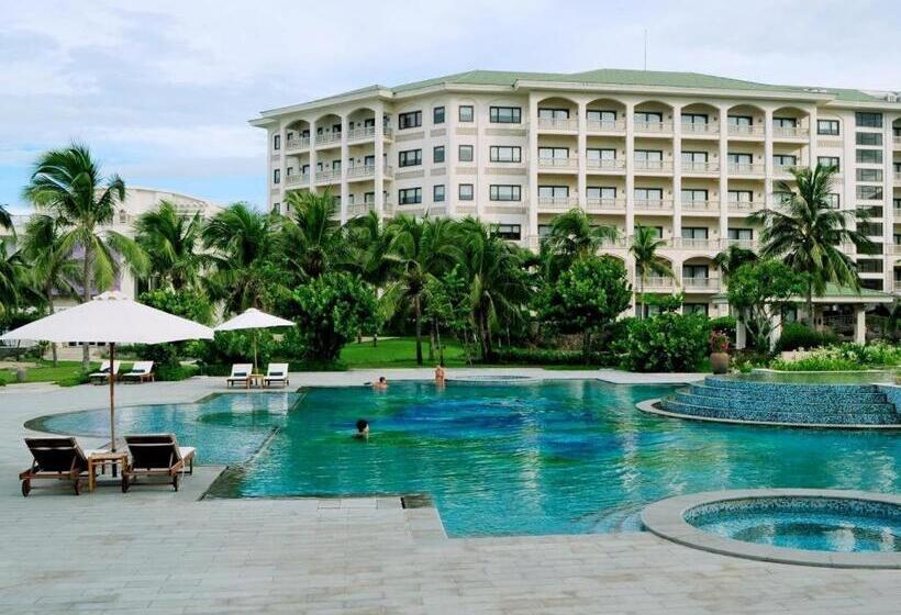 Olalani Resort And Condotel