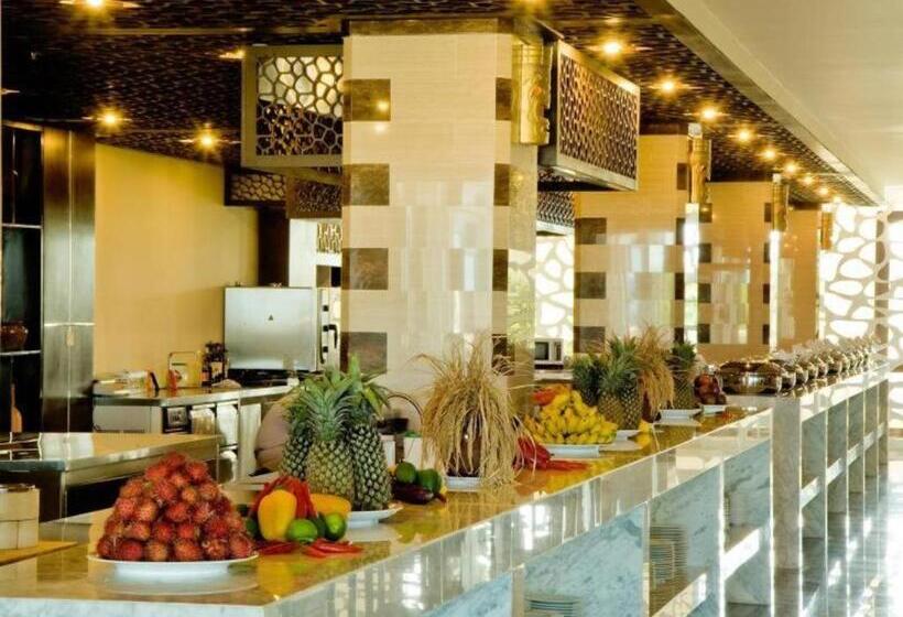 Olalani Resort And Condotel